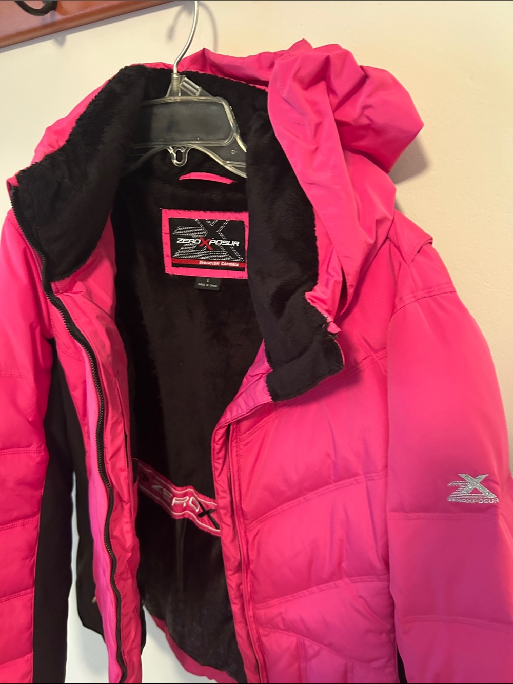 ZeroXposur Hot Pink and Black Hooded Puffer Coat - Picture 4 of 5